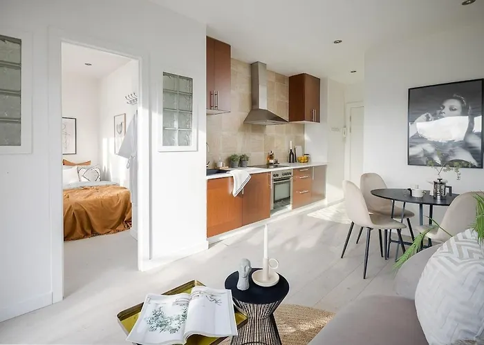 Great Apartment In Bogstadveien With A Sunny Balcony