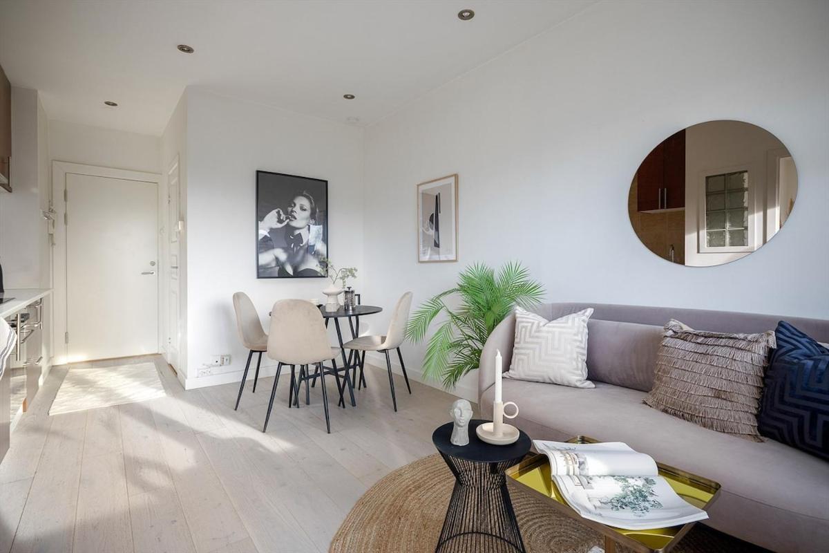 Great In Bogstadveien With A Sunny Balcony